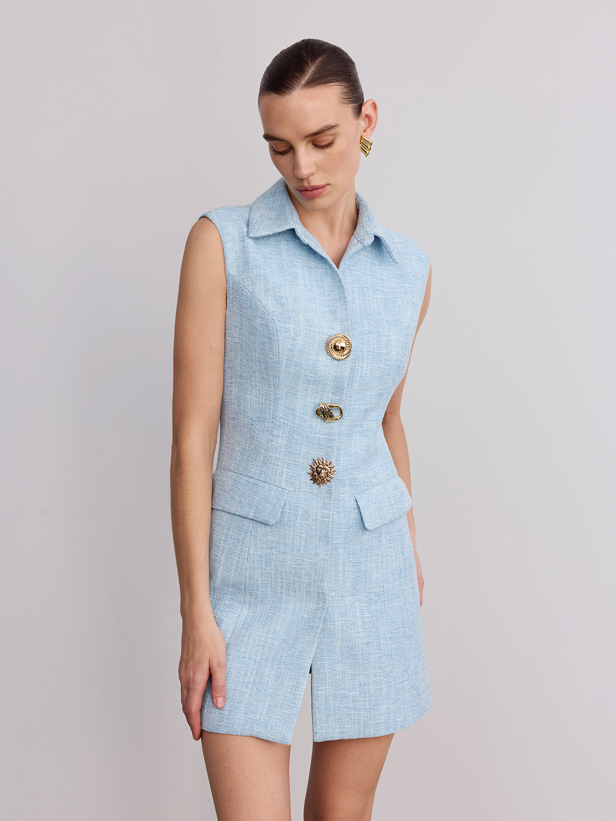 Collared Tweed Mini Dress with Sleeveless Design