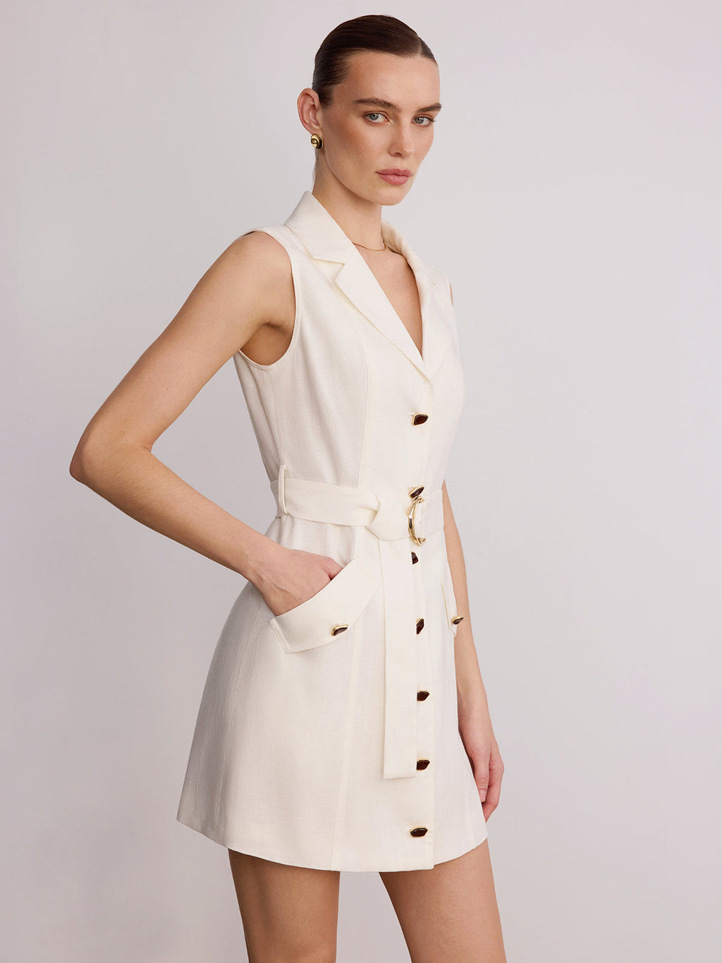 Sleeveless Linen Mini Dress with Blazer Collar and Belt