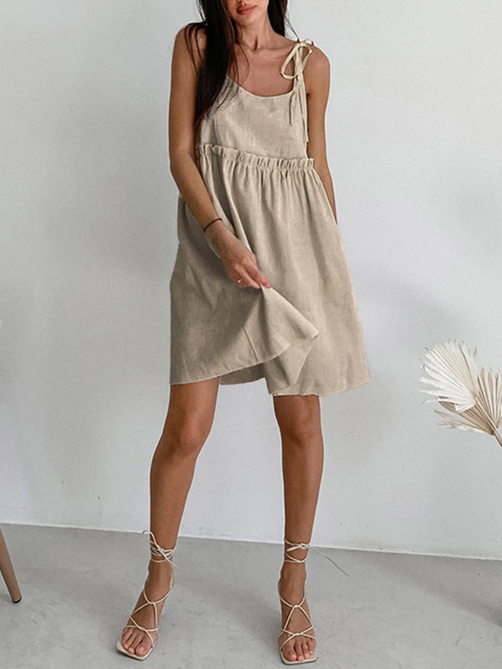 Levanzo Shoulder-Tie Short Dress in Summer Style