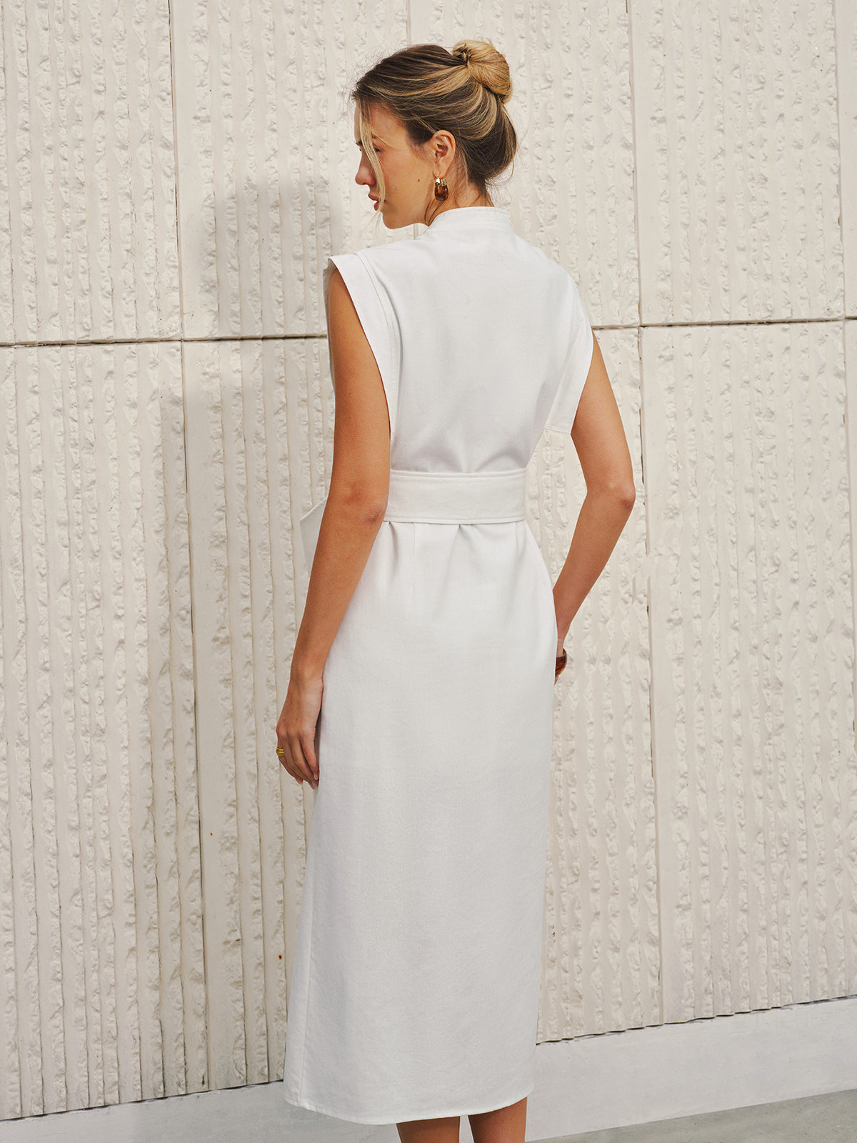 Cotton-Linen V-Neck Dress with Sleeveless Bow Split