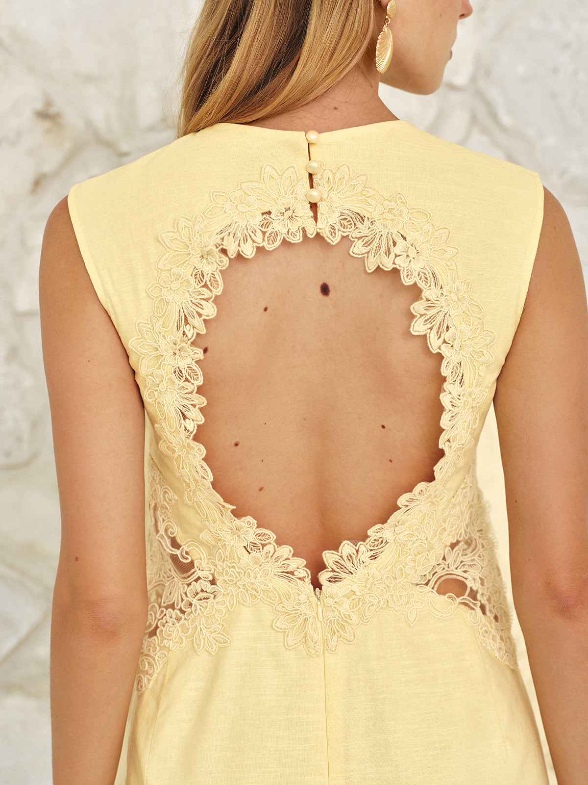 Lace and Cotton Linen Mini Dress with Open Back