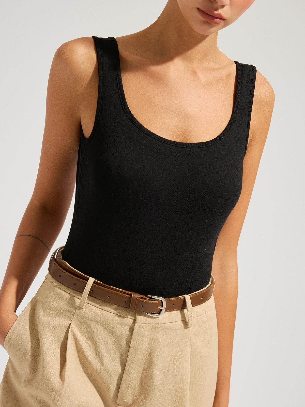 Backless Square Neck Bodysuit Without Bra
