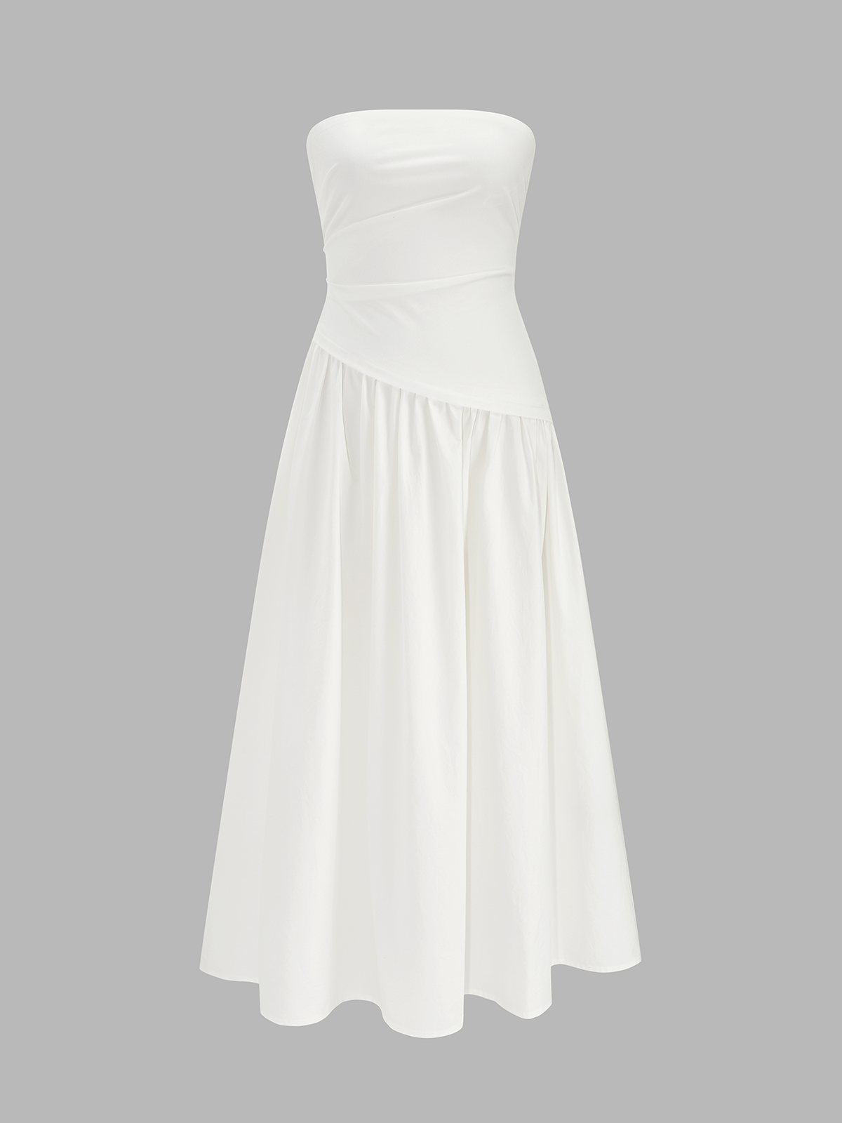 Strapless Ruched Maxi Dress with Flowy Design