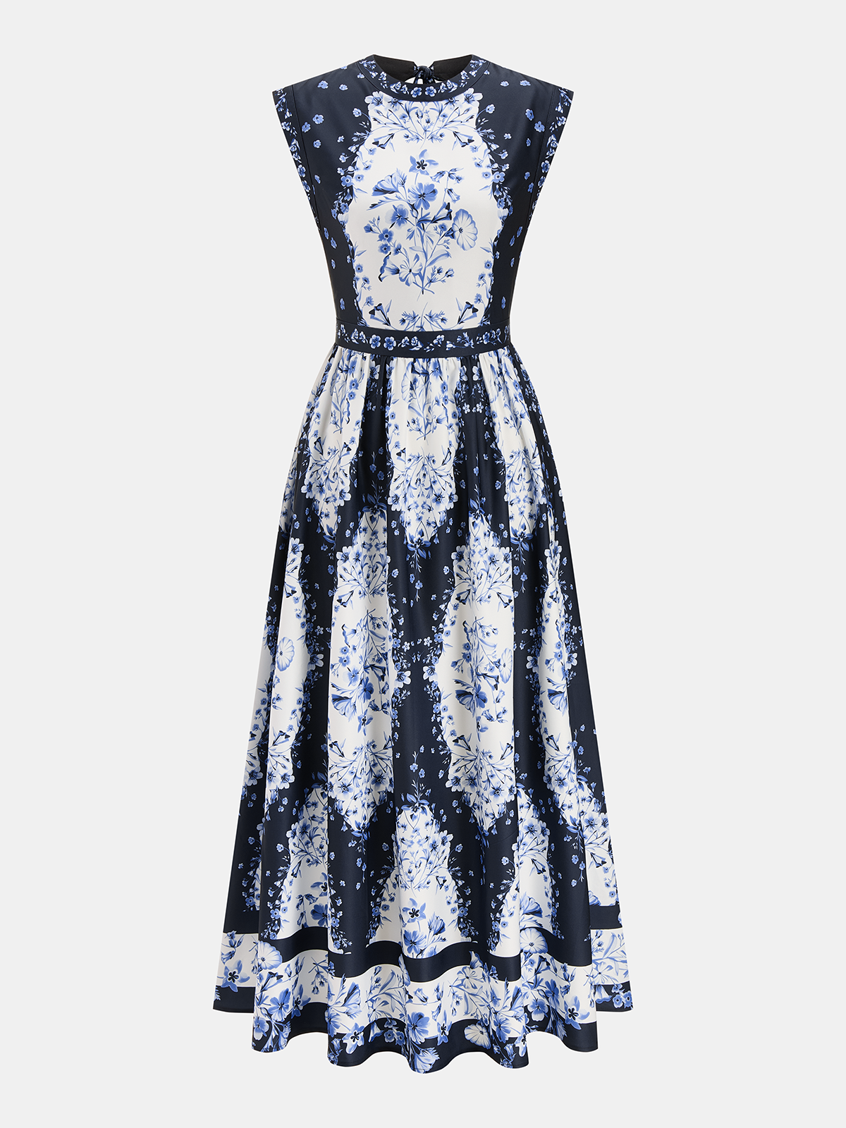Flowing Maxi Dress with Floral Print and Open Back