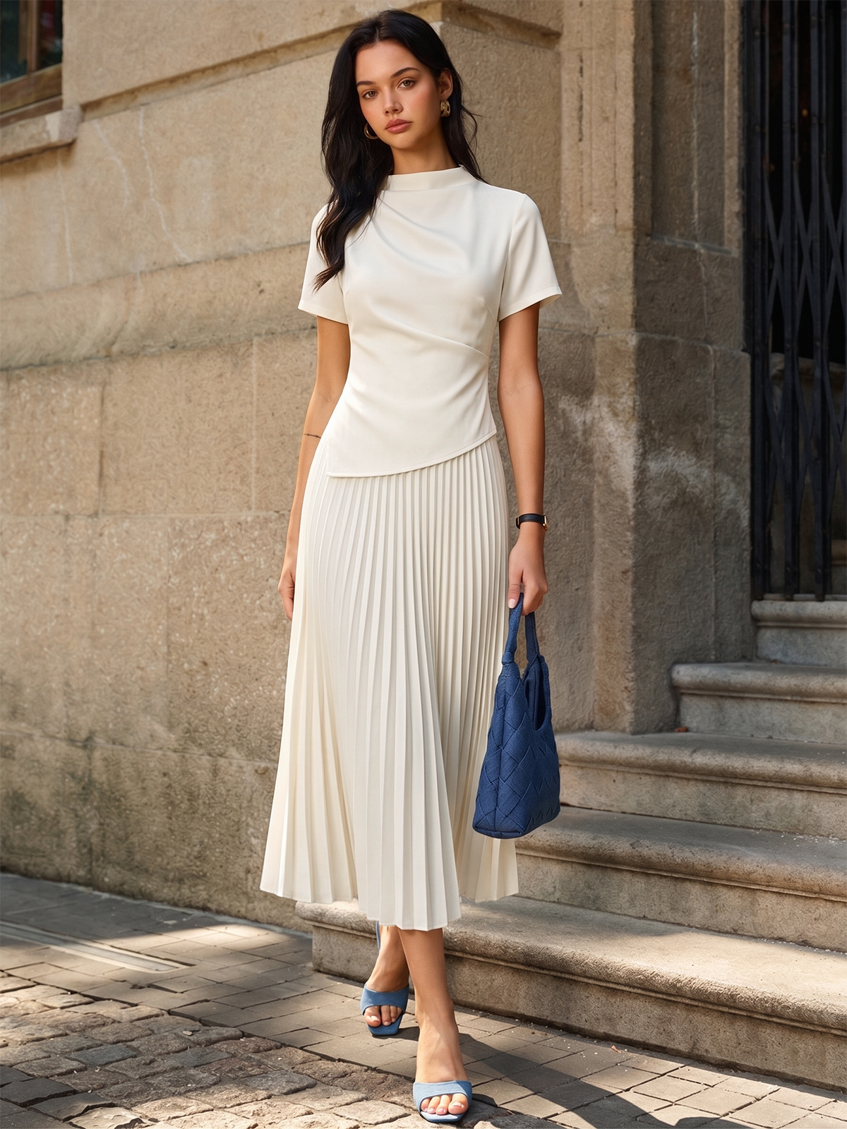 Short Sleeve Maxi Dress with Pleated Design