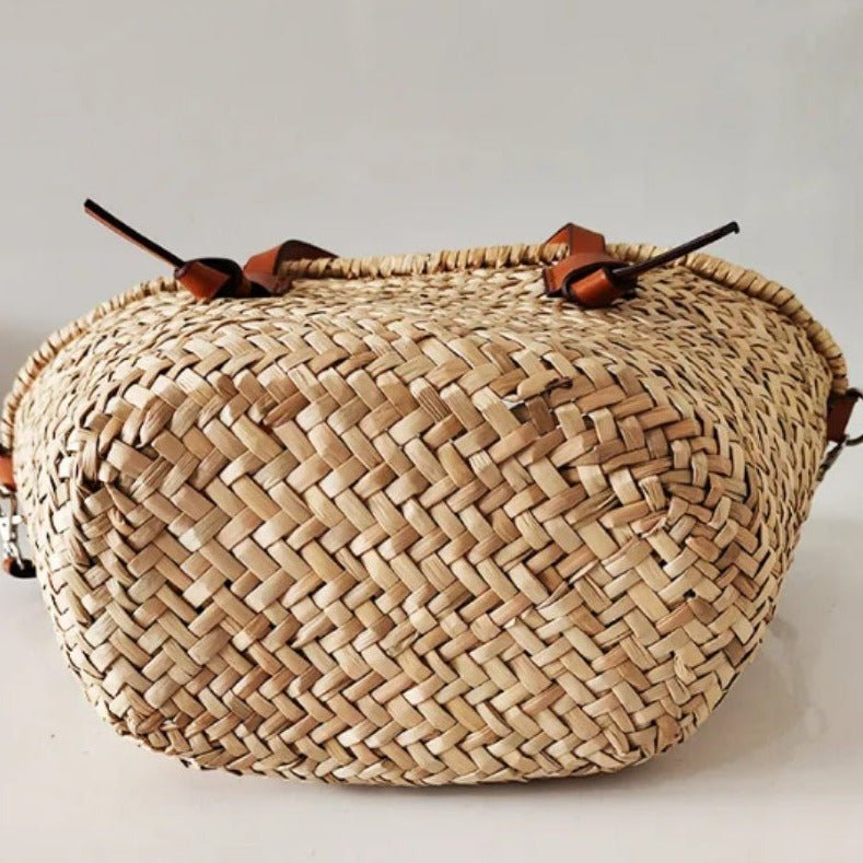 Wicker shoulder bag