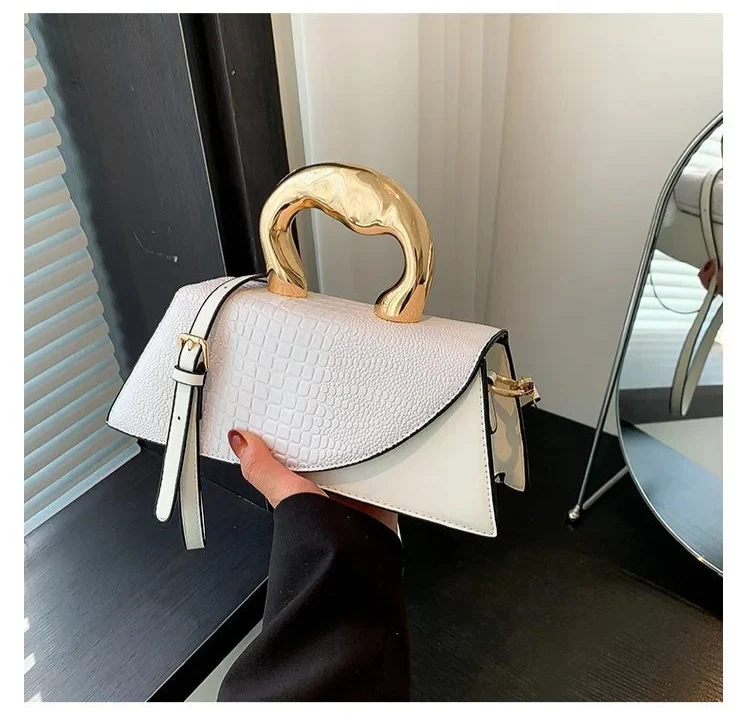 Red mini shoulder bag
