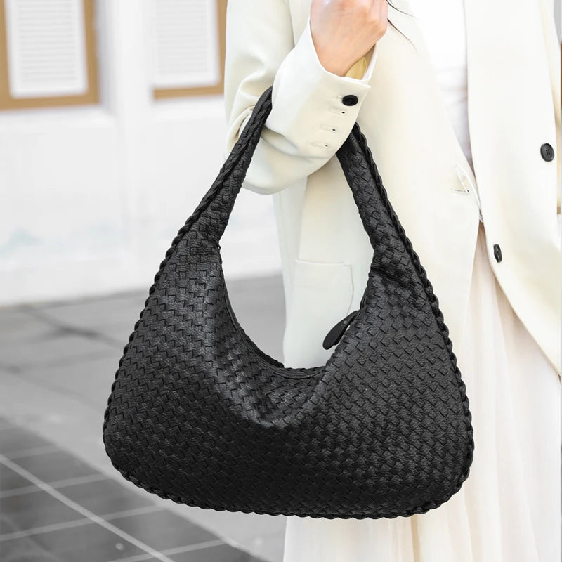 Clara | Woven Hobo Shoulder Bag