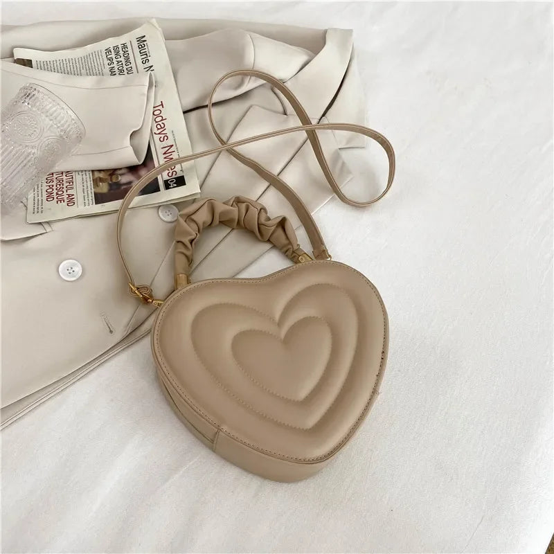Hawa | Heart-shaped Leather Crossbody Bag