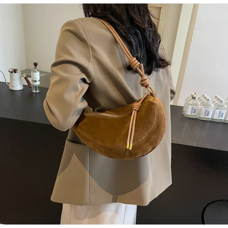 Aurélia | Burgundy Velvet Crossbody Bag