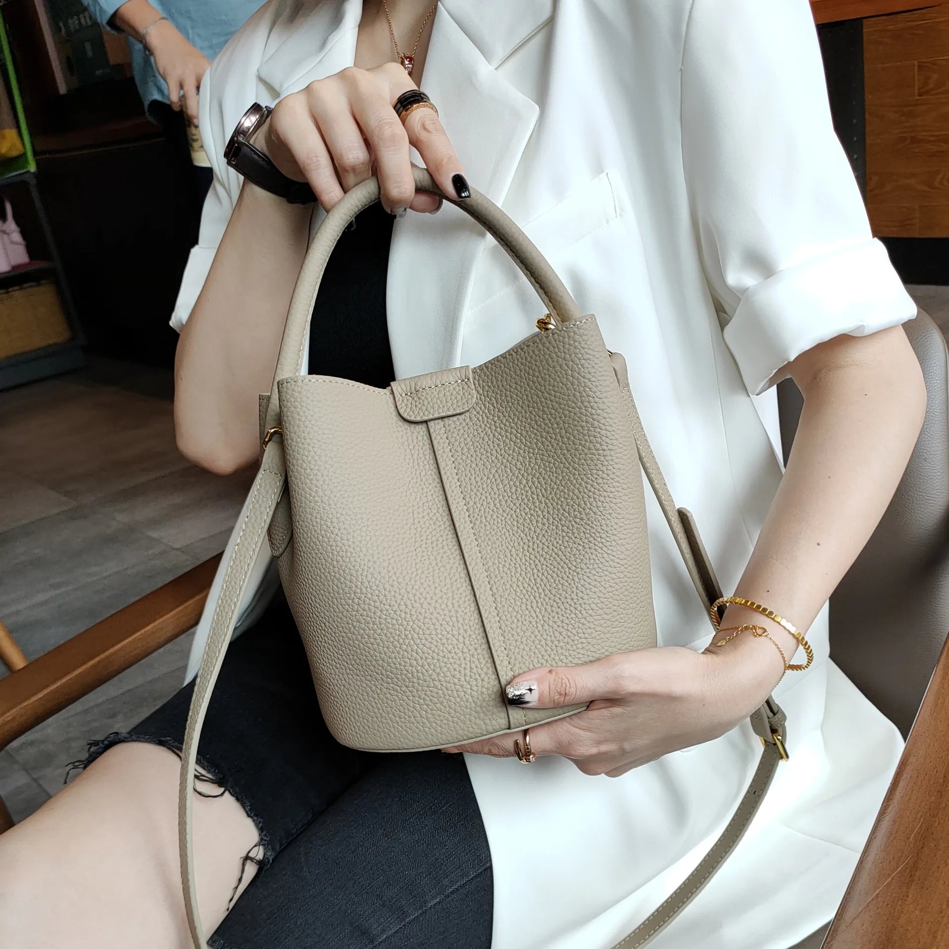 Leather Crossbody Bucket Handbags