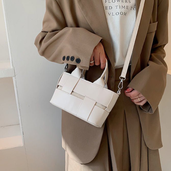 Amélie | Mini leather Crossbody Bag