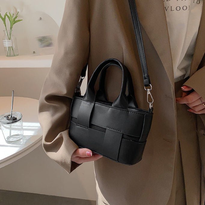 Amélie | Mini leather Crossbody Bag