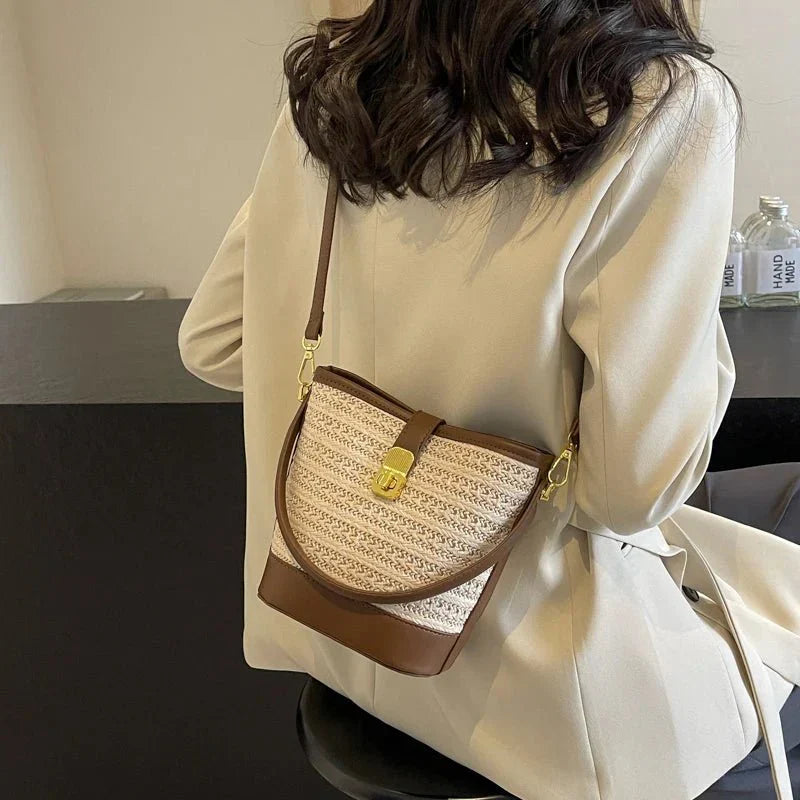 Élodie | Straw bucket crossbody bag