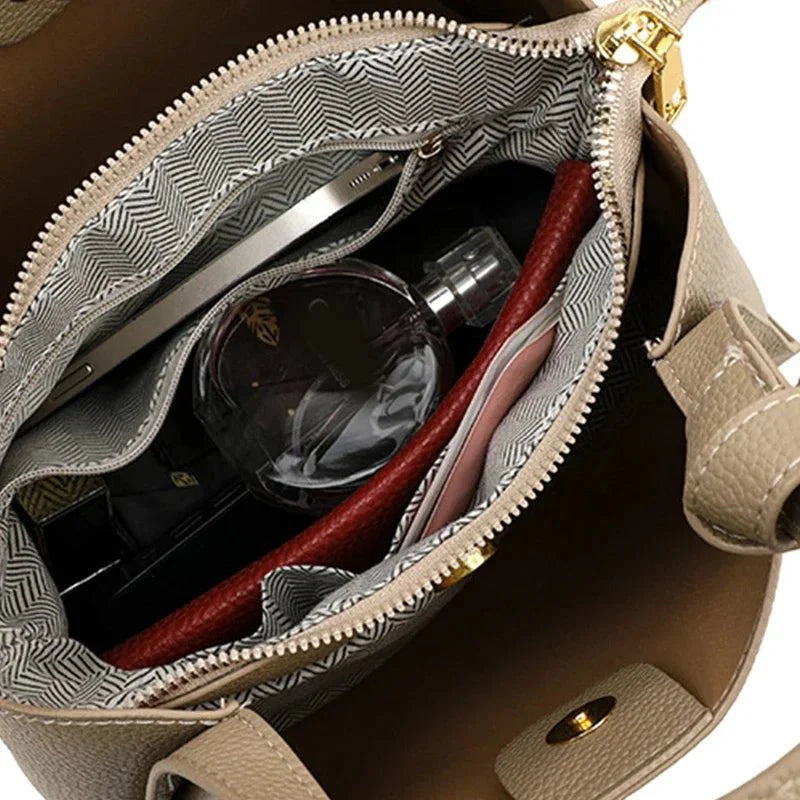 Bucket crossbody bag