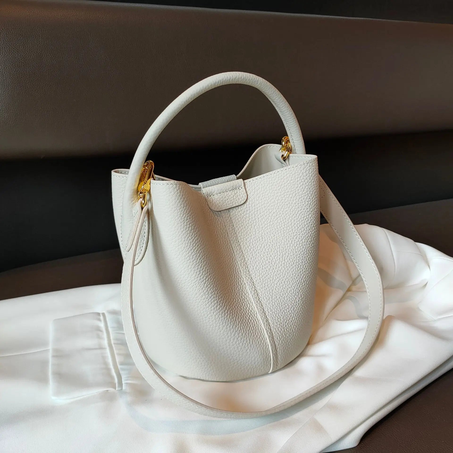 Leather Crossbody Bucket Handbags