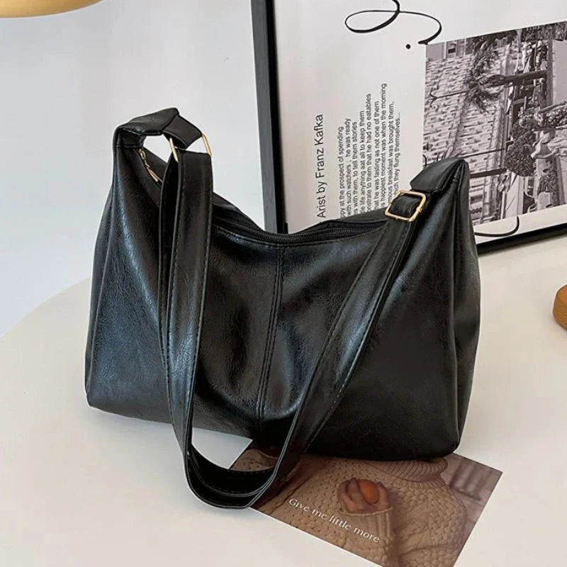 Leather crossbody shoulder bag
