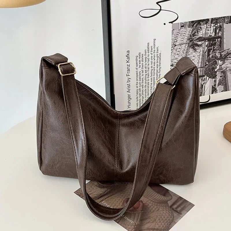 Leather crossbody shoulder bag