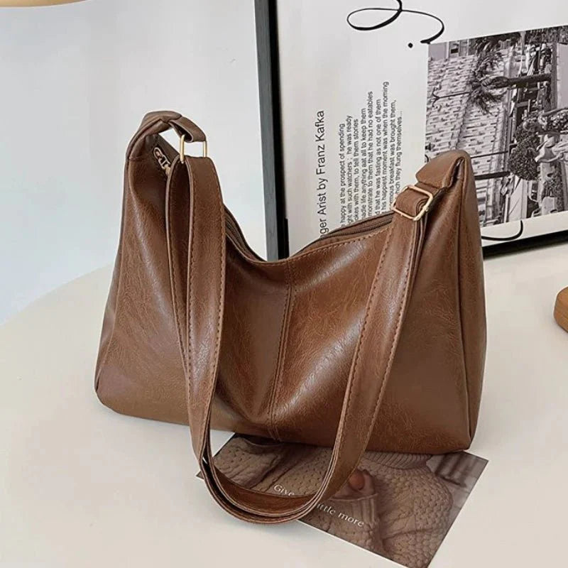 Leather crossbody shoulder bag