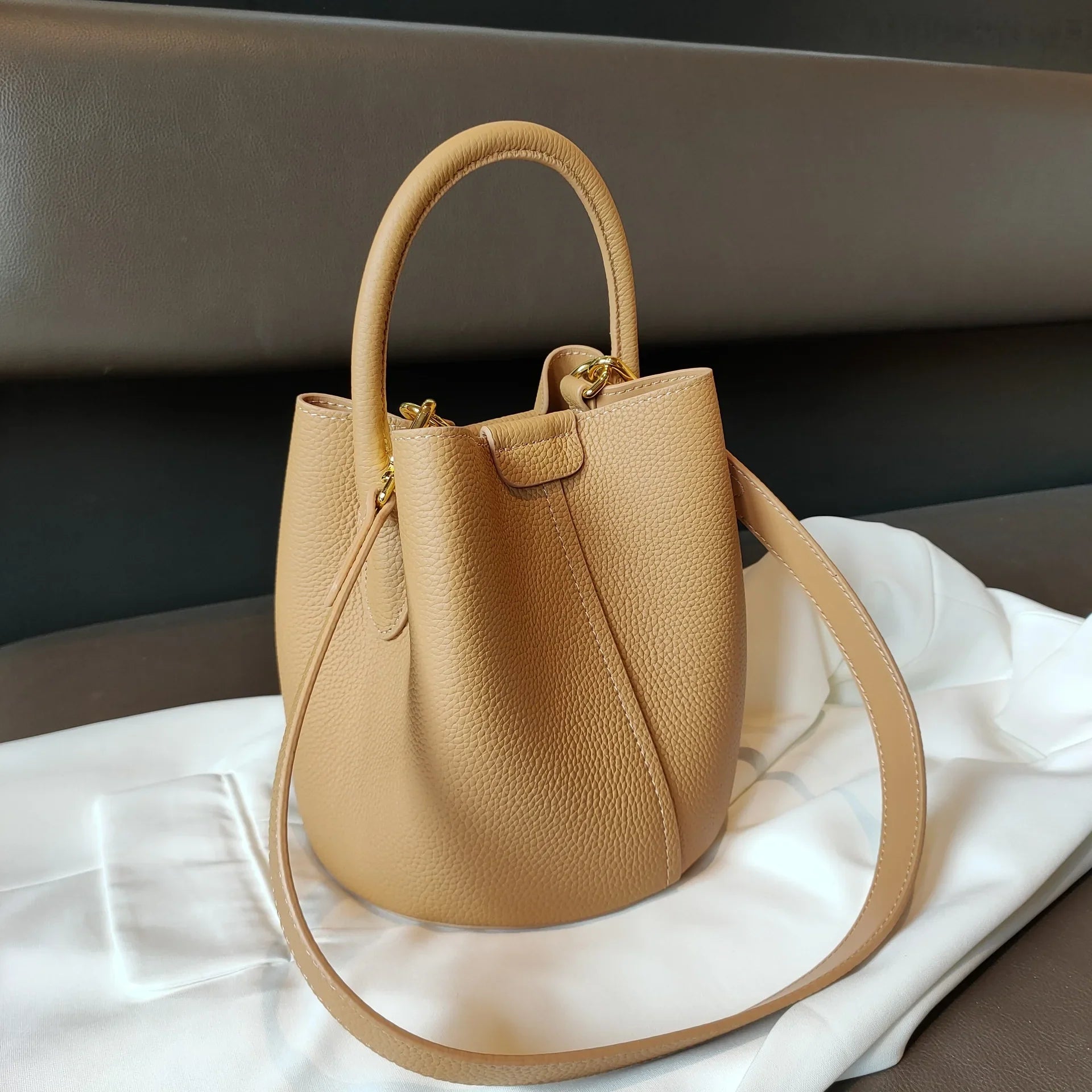 Leather Crossbody Bucket Handbags