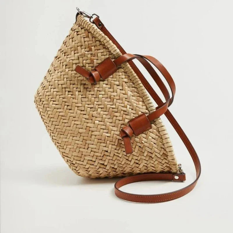 Wicker shoulder bag