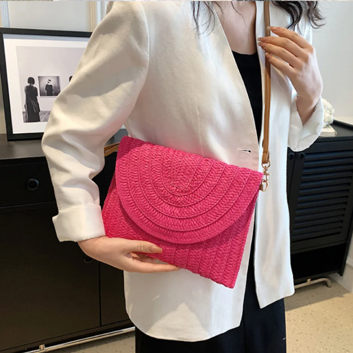 Laurence | Pink Straw Crossbody Bag